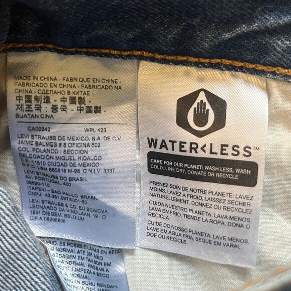 Levi's Premium Denim Jean Button Fly Midi Skirt Raw Hem Distressed Size 26 Slit - Picture 10 of 12